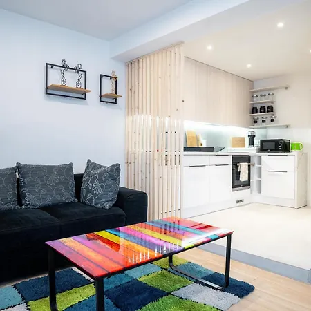 Luxapartment Iii Sturova 아파트 코시체