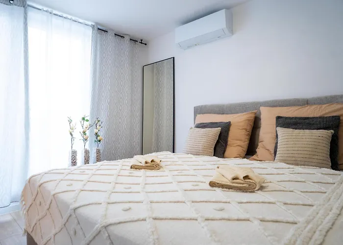 Luxapartment Iii Sturova 아파트